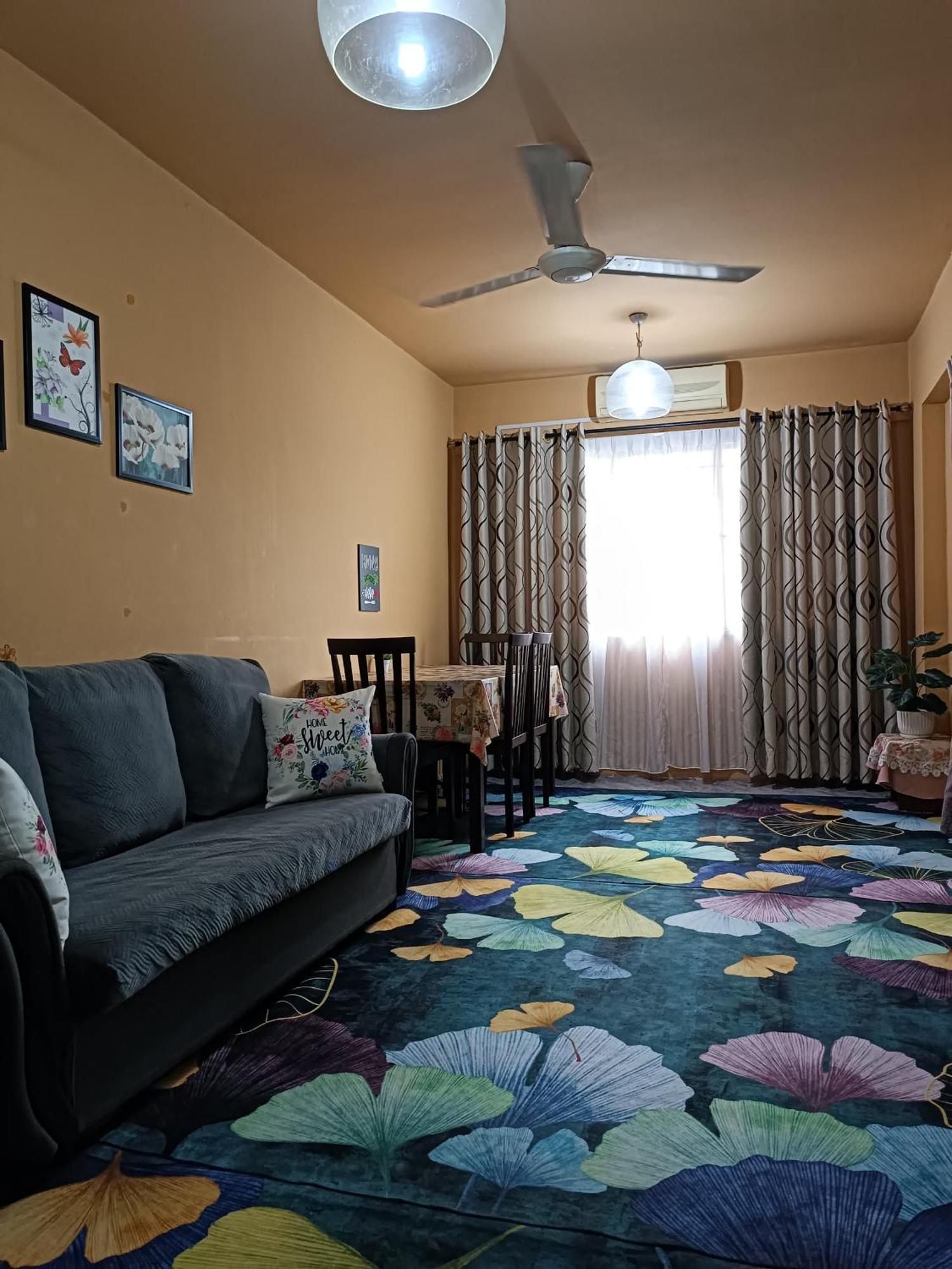 M.Fr Homestay Pangsapuri Putra Damai Putrajaya Esterno foto