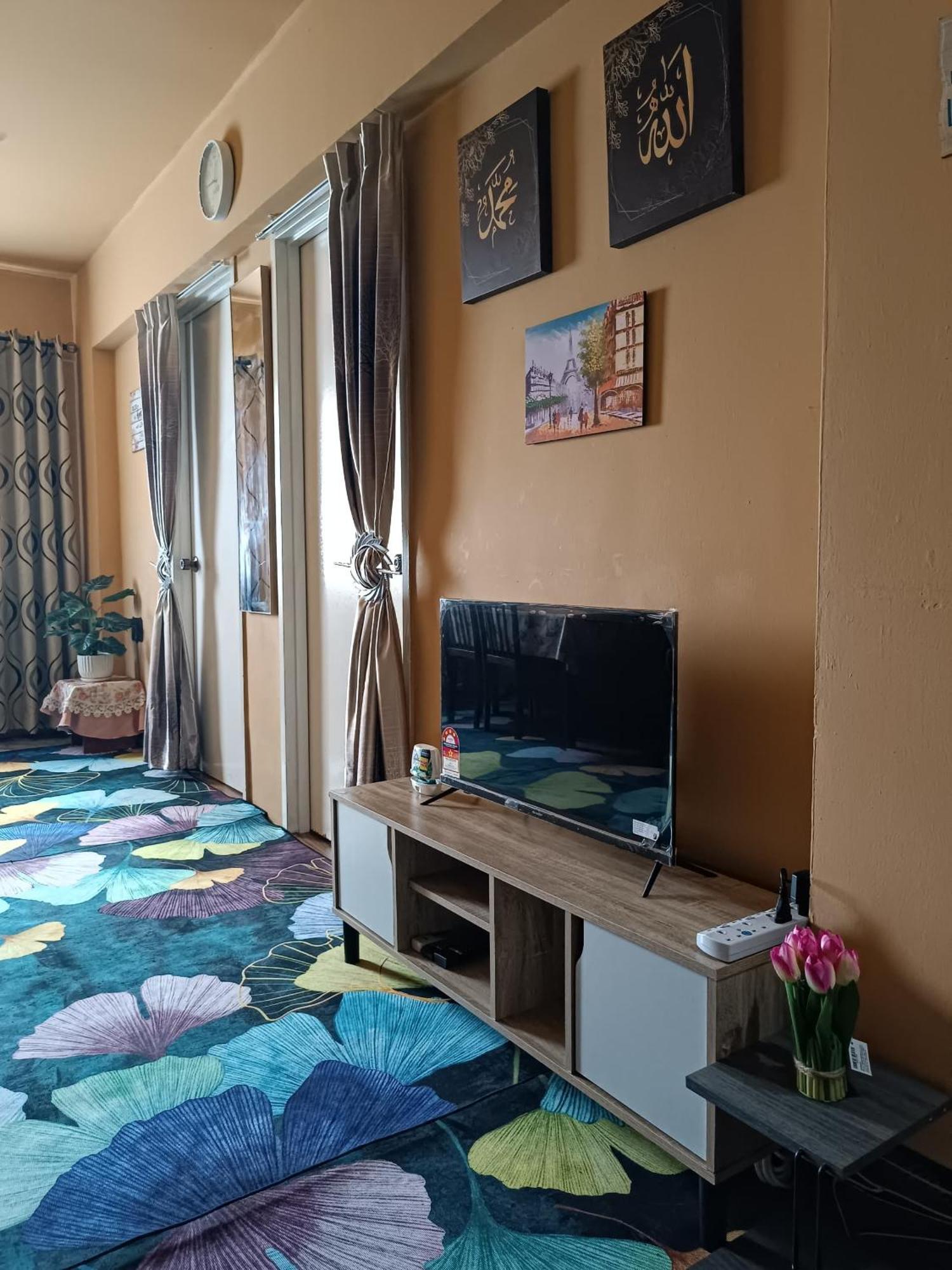 M.Fr Homestay Pangsapuri Putra Damai Putrajaya Esterno foto