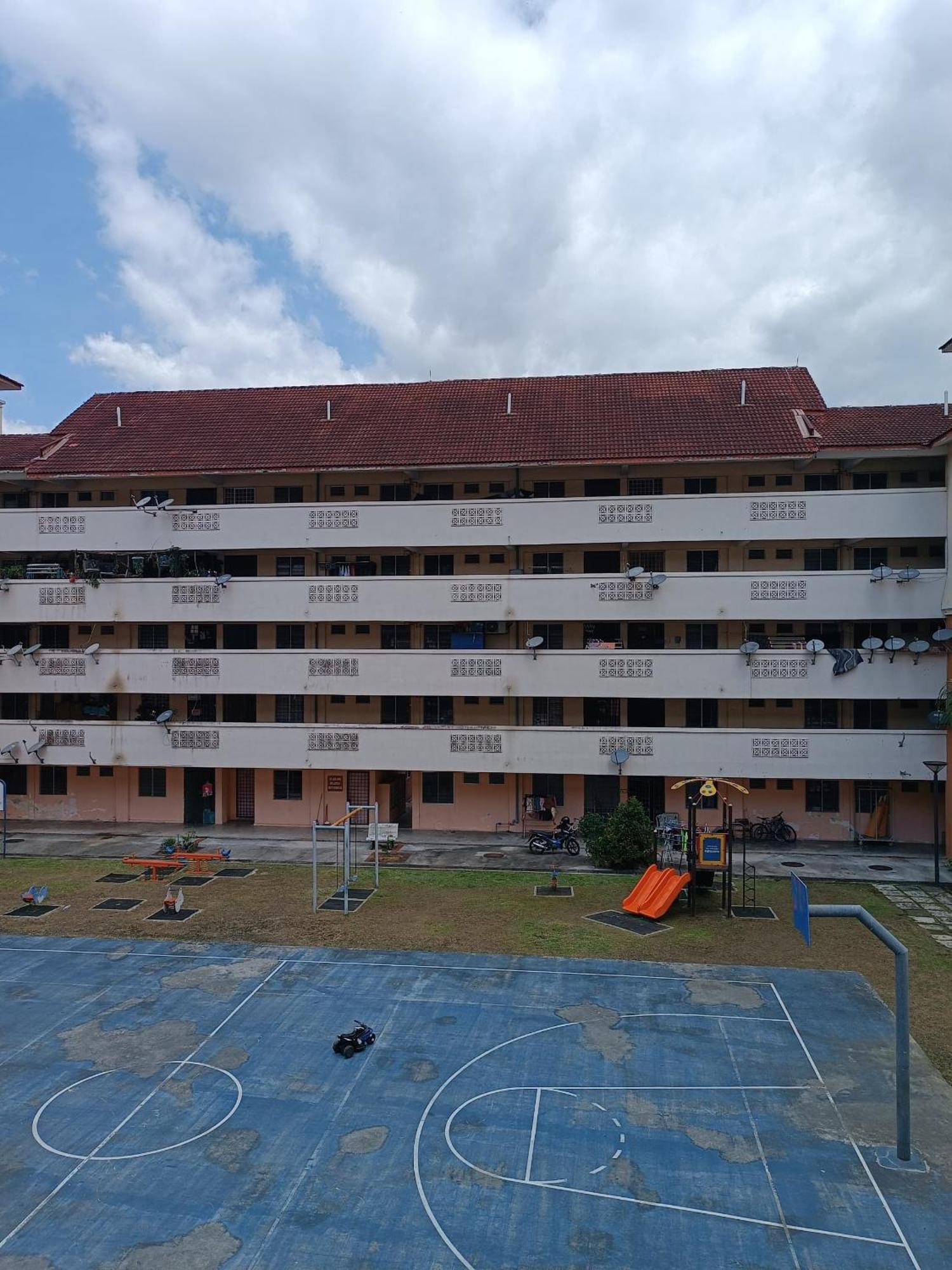 M.Fr Homestay Pangsapuri Putra Damai Putrajaya Esterno foto
